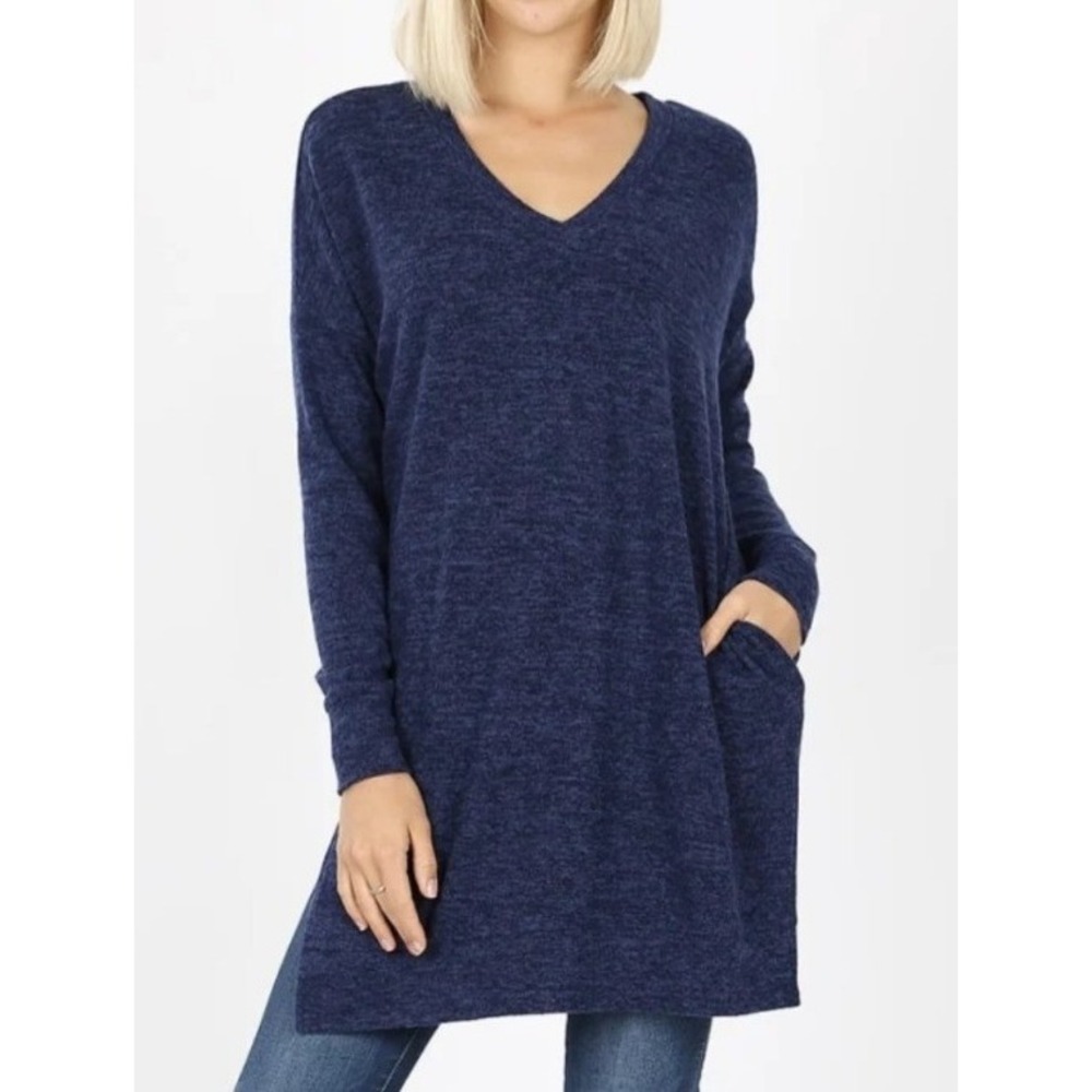 Zenana Outfitters Navy Blue Marl V-Neck Tunic Top with Pockets Size Large NWOT